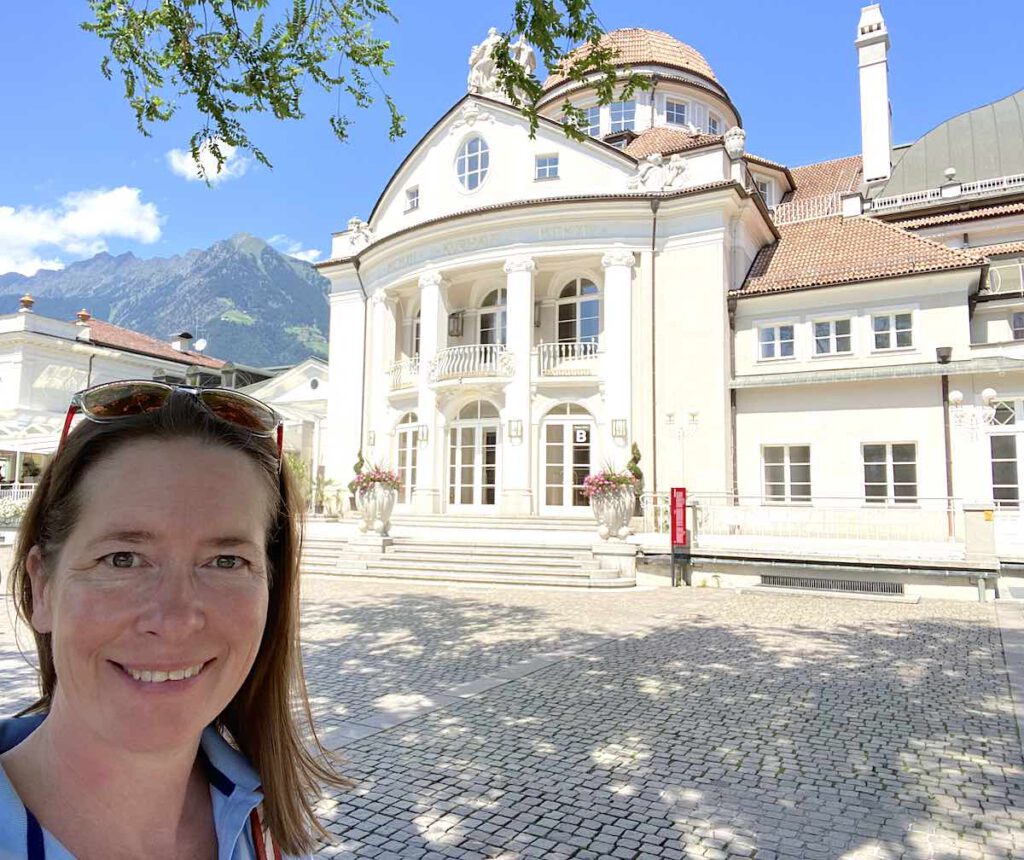 Fakt und Fiktion Walzerblut: Angela Marina Reinhardt in Meran