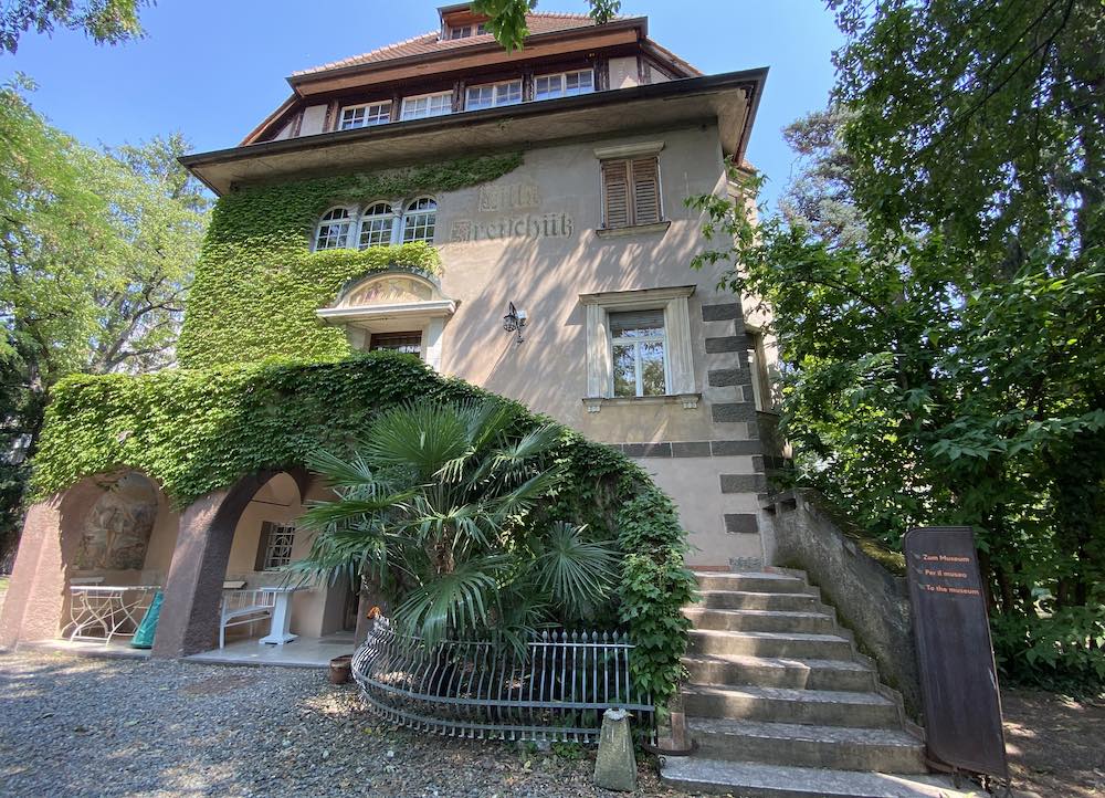 Fakt und Fiktion Walzerblut: Villa Freischütz, Meran 